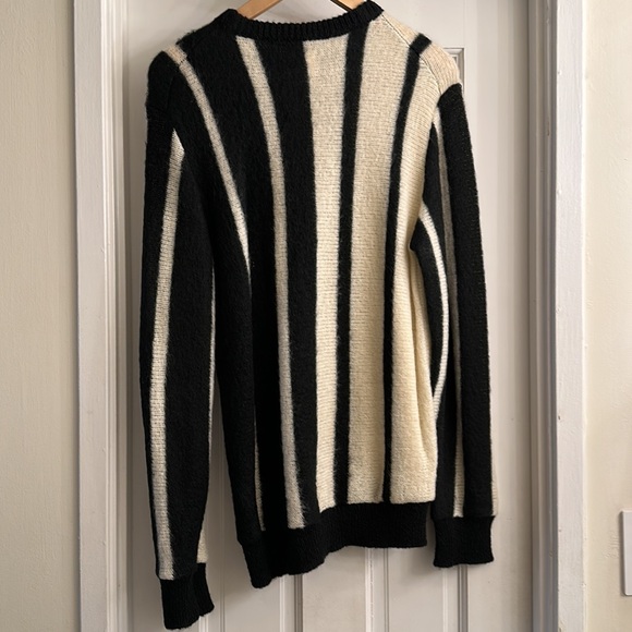 Versus by Versace Black & White Sweater - Luxury and Confort defined - Picture 6 of 11